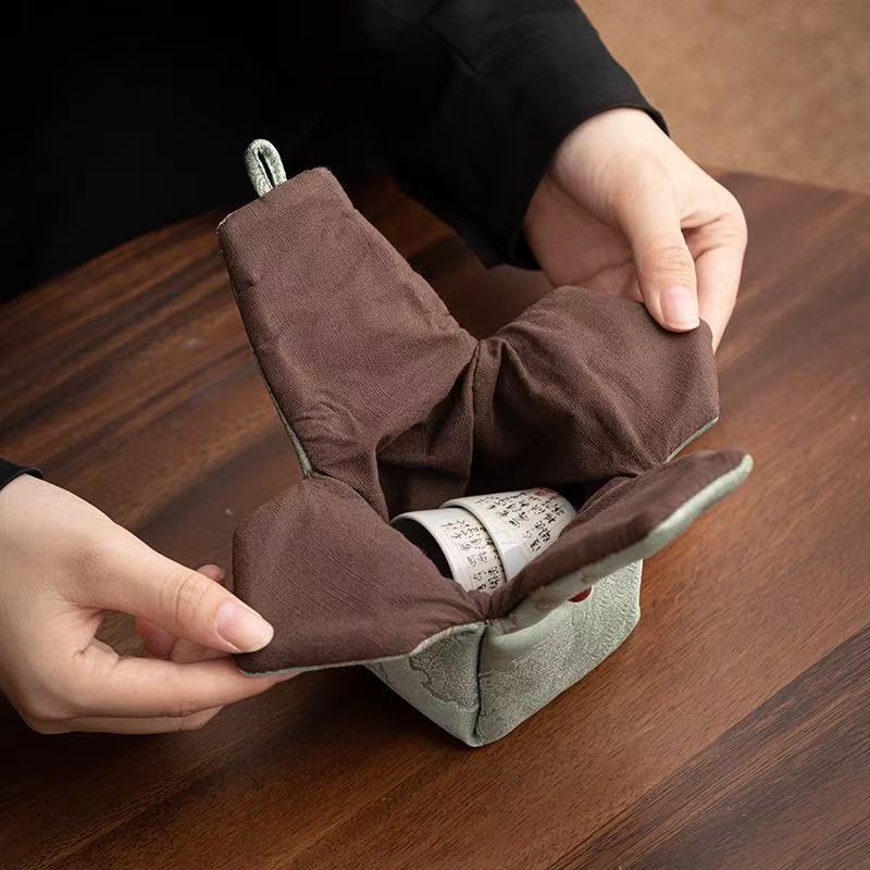 Brocade Teacup Portable Storage Bag