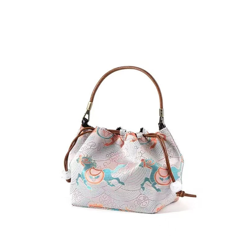 Intangible cultural heritage Song brocade "Wealth from All Directions" handmade Xiangyun yarn crossbody bag